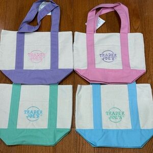 Trader Joe’s  Limited edition pastel mini canvas totes a set of 4